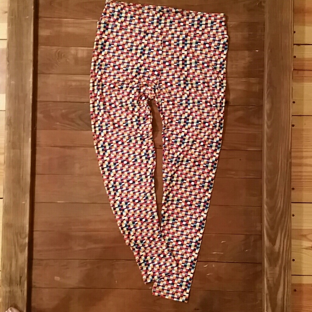 Lularoe Tall & Curvy Leggings